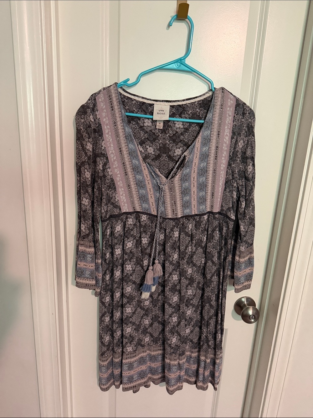 Print V-Neck Peasant Dress- Grey & Light Blue